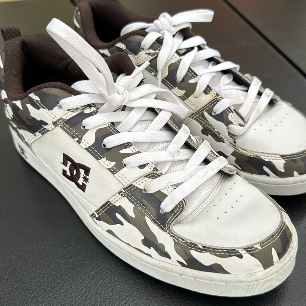 DC Sneaker Camo